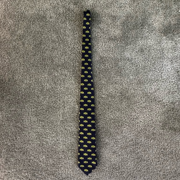 RARE Lilly Pulitzer Men’s Tie from 2006 - Picture 2 of 11